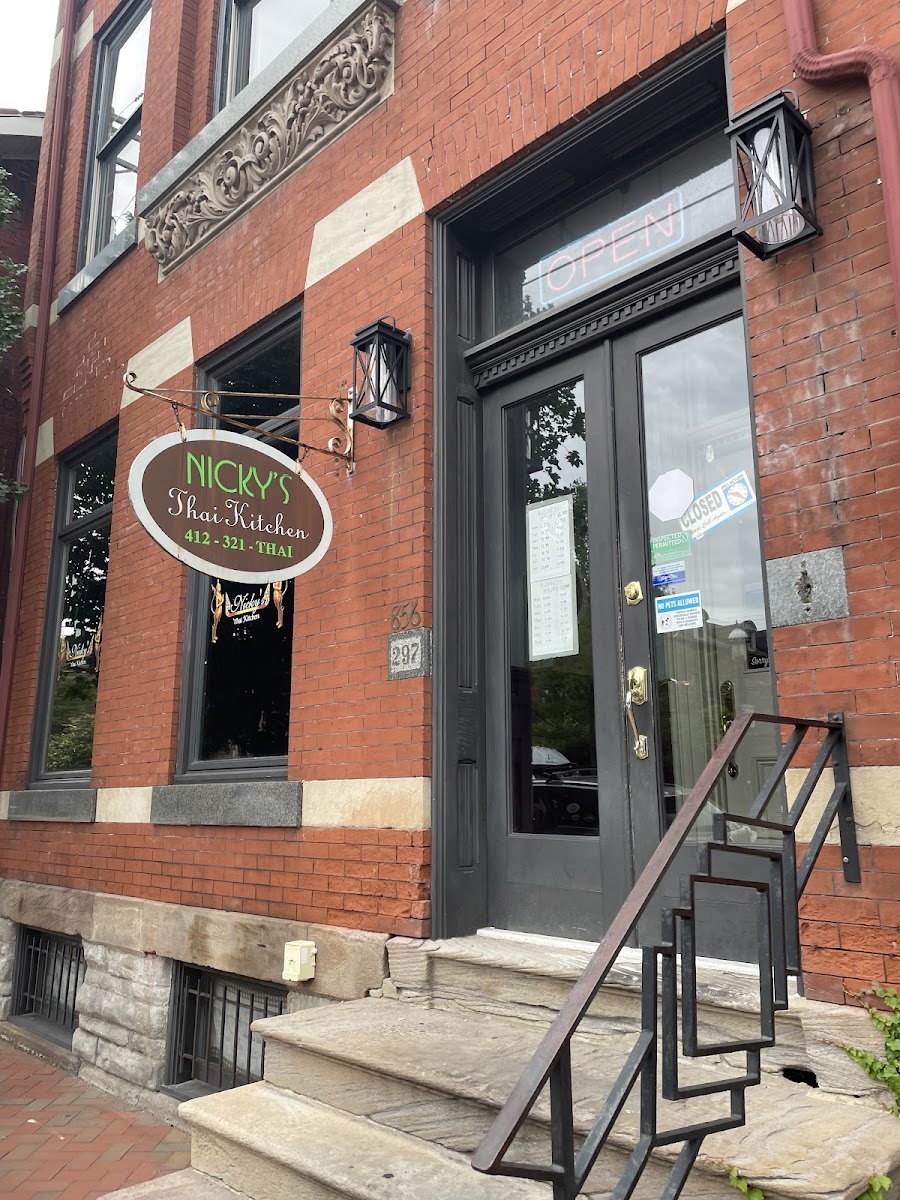 Nicky's Thai Kitchen