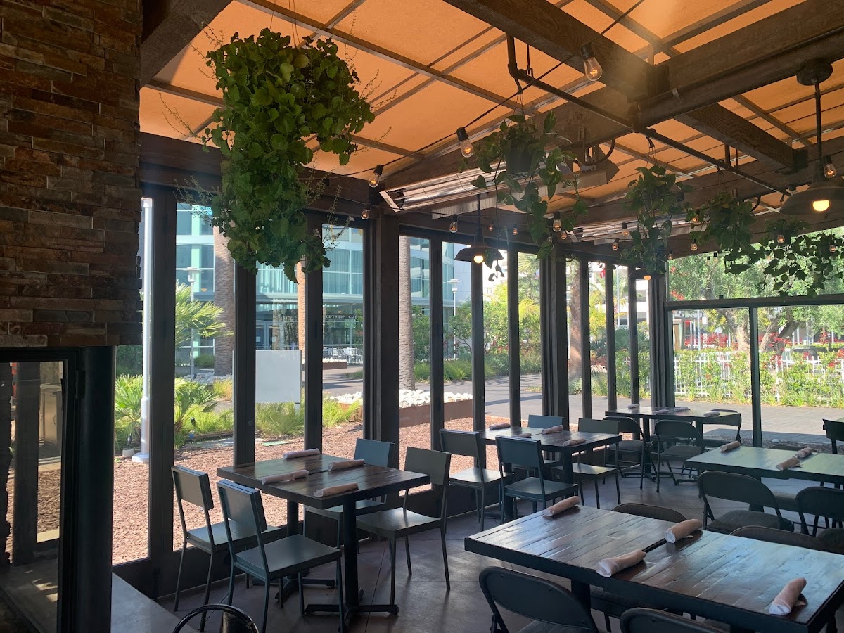 Nomad Eatery