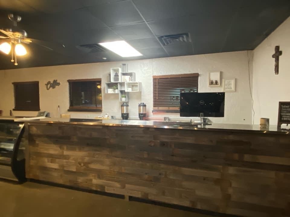 Noni's Café