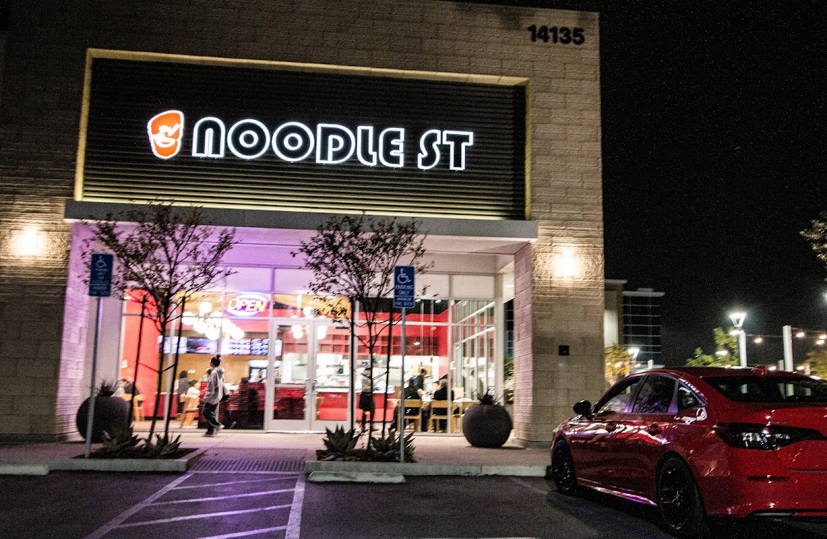 Noodle St