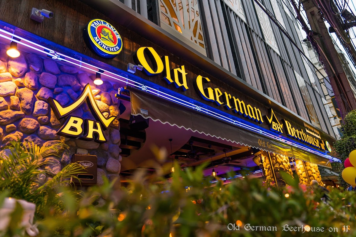 Old German Beerhouse On 11