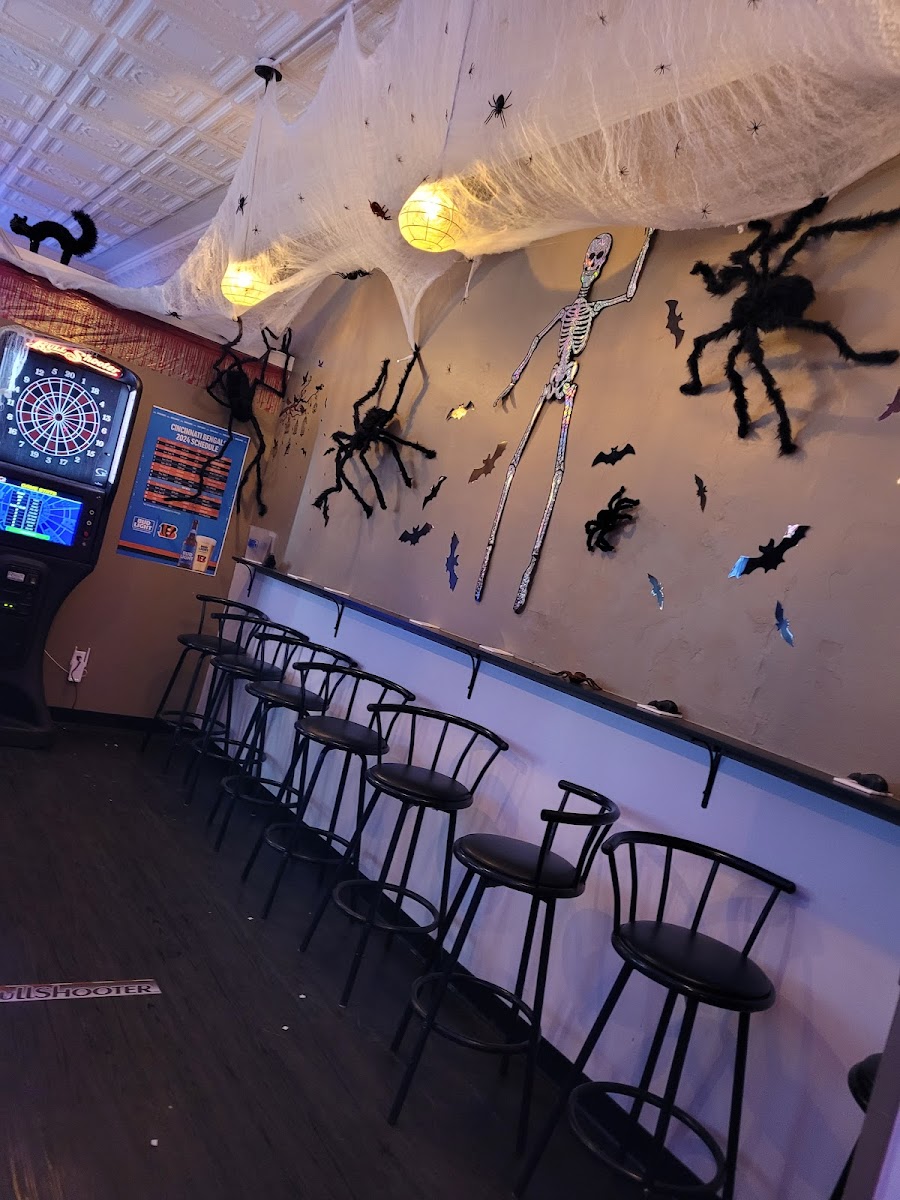 Olde Central Tavern