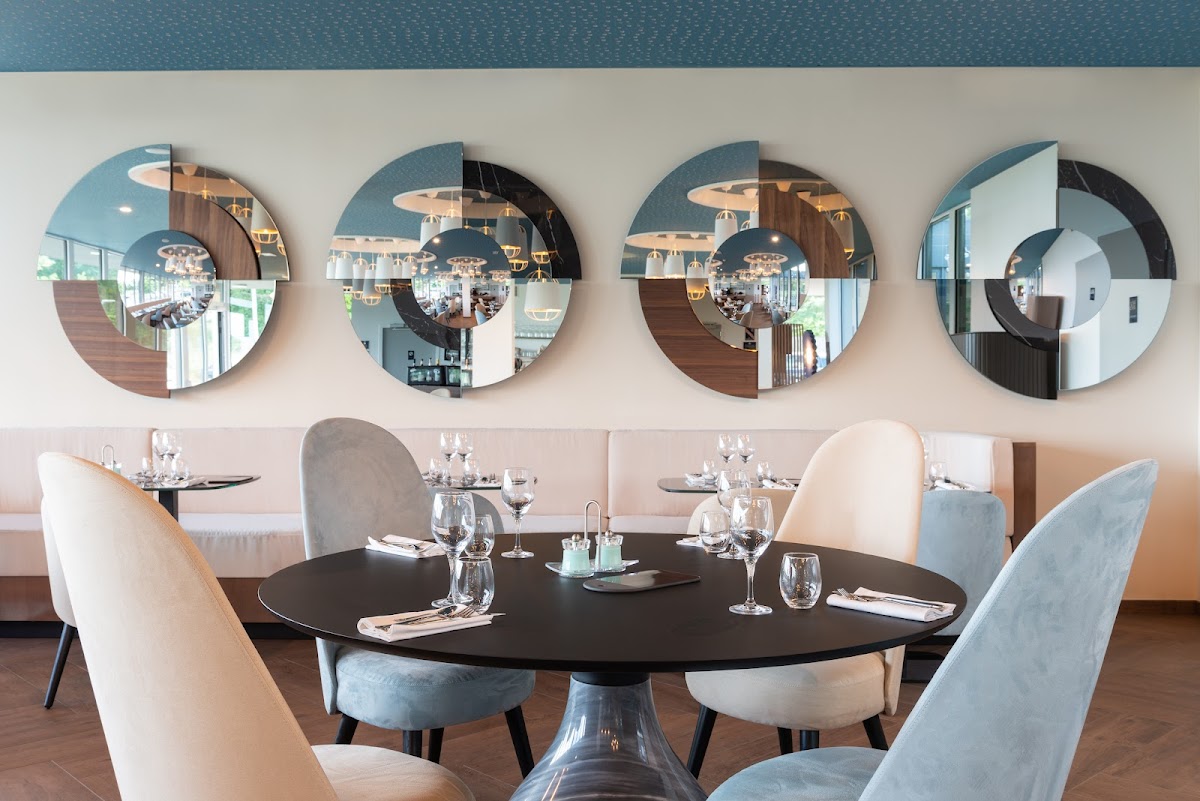 Omnubo Restaurant