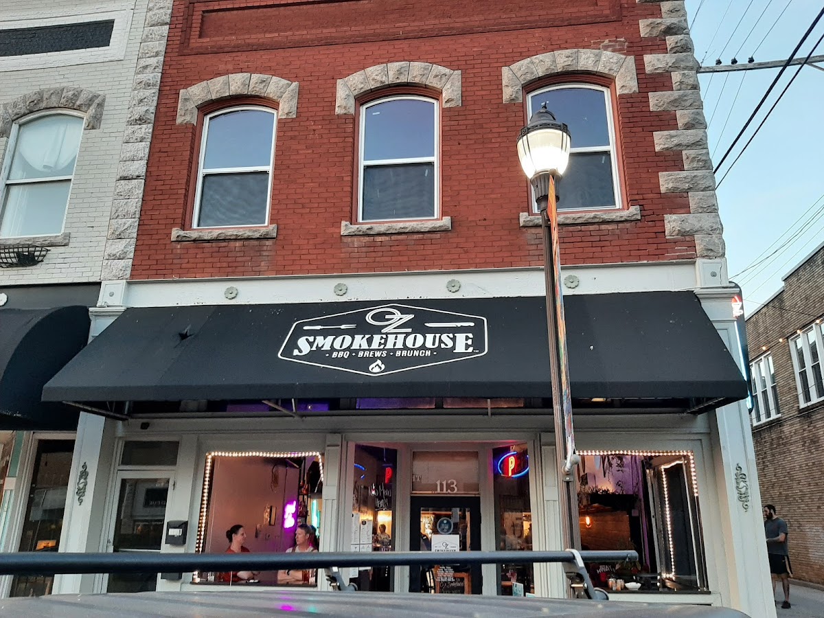 Oz Smokehouse