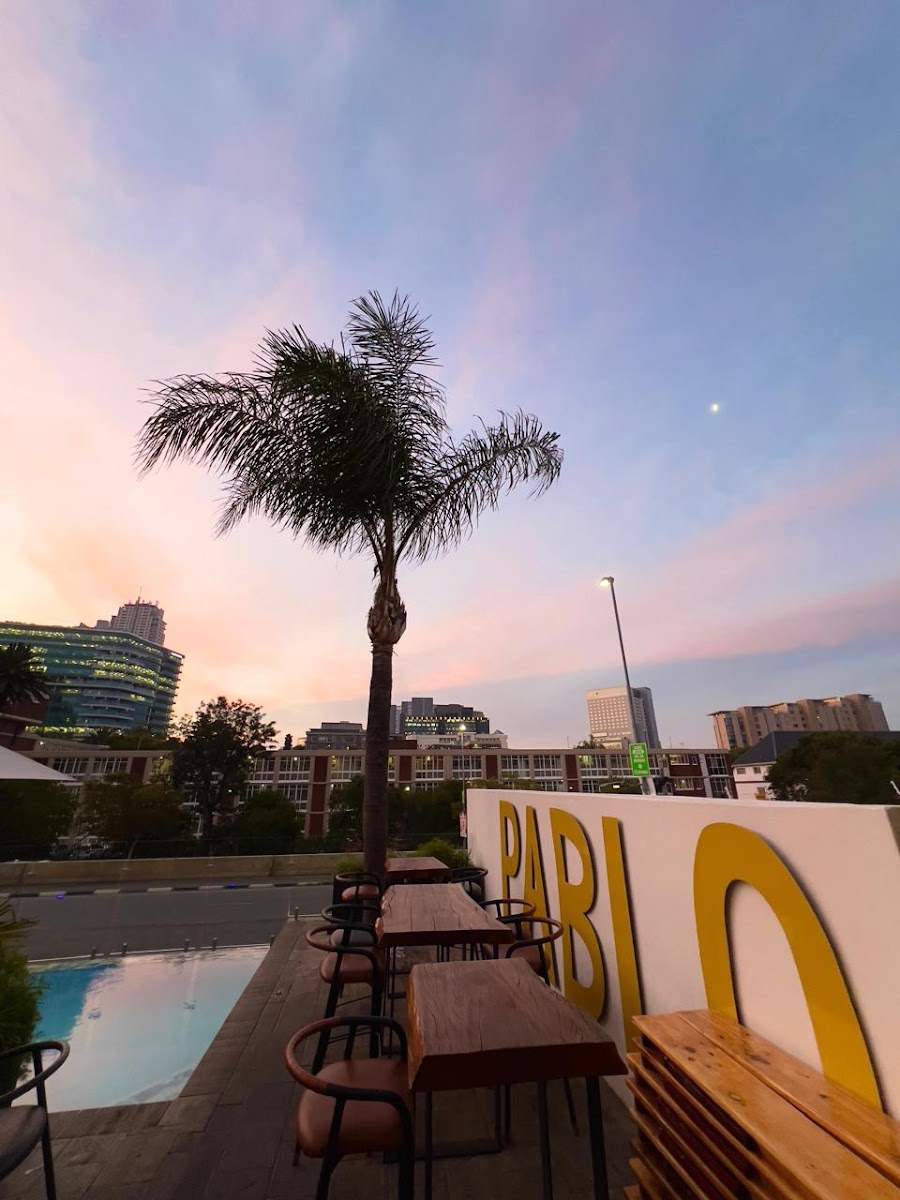 Pablo Sandton Restaurant