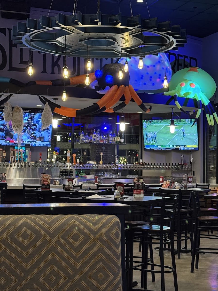 parrys-pizzeria-taphouse/2662-albums-4.jpg
