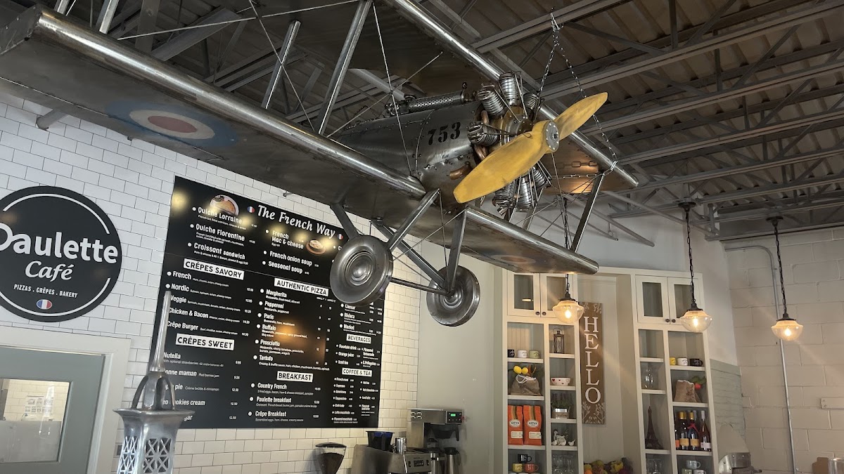 Paulette Café