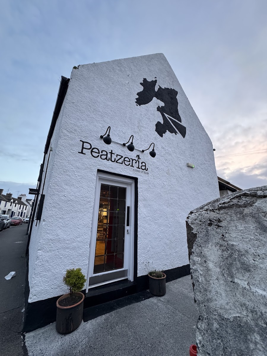 Peatzeria - Restaurant And Takeaway