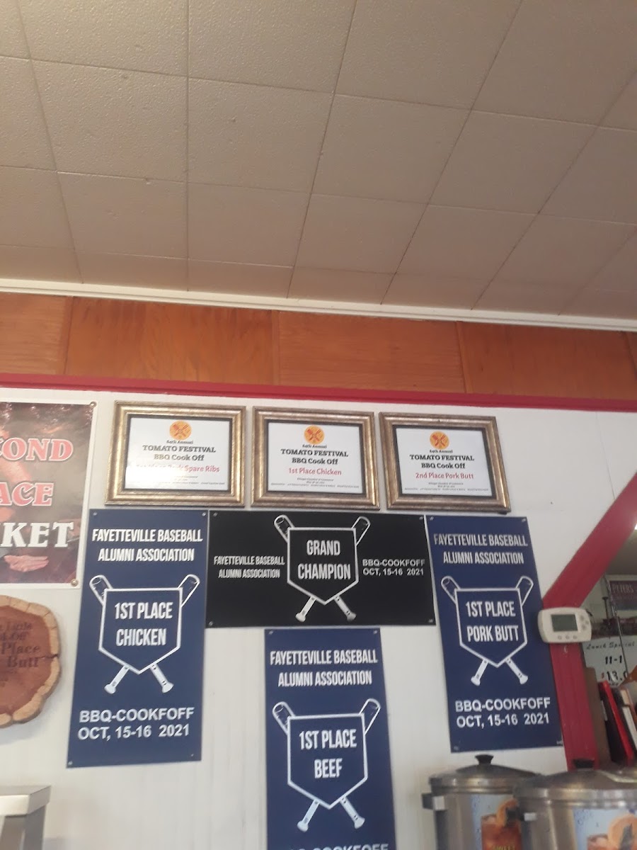 peters-bbq/12300-menus-7.jpg