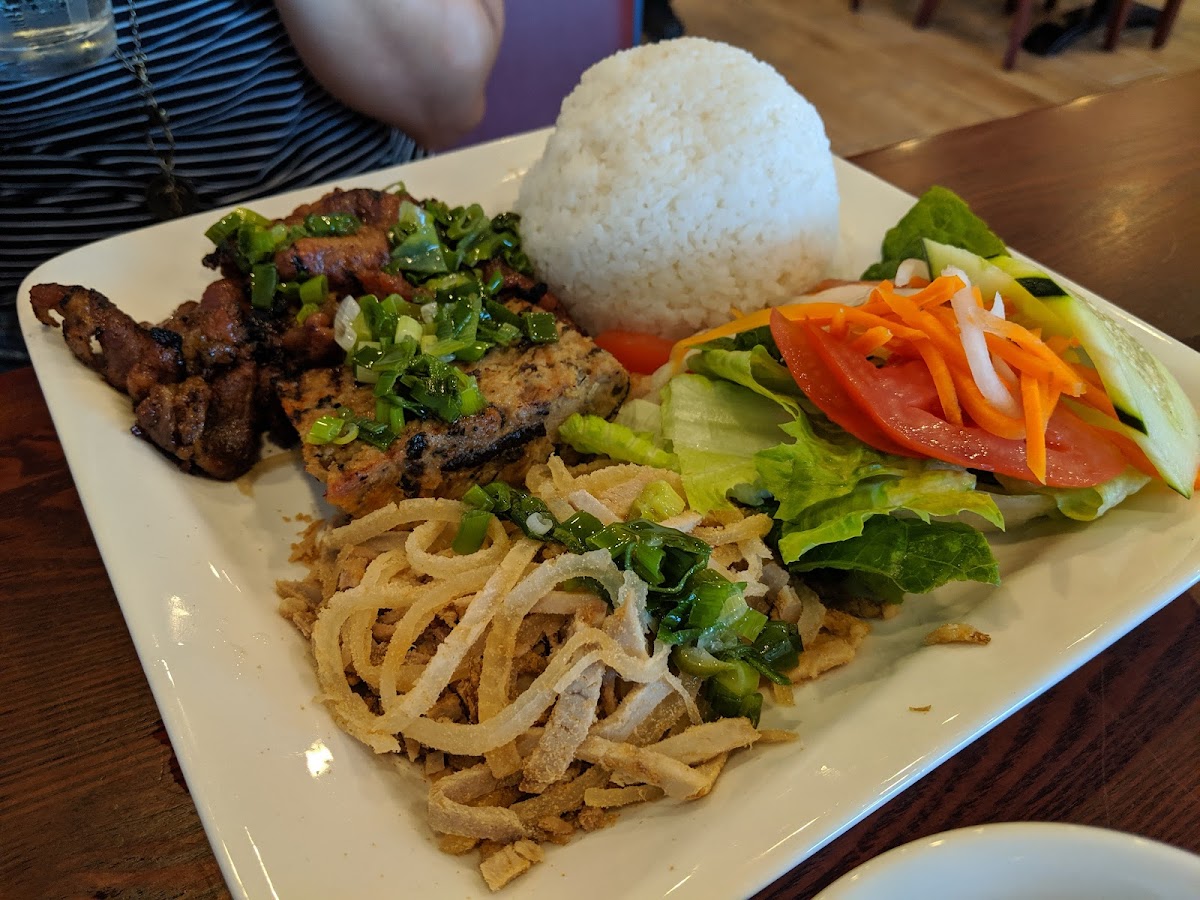 pho-one-vietnamese-restaurant/6492-albums-6.jpg