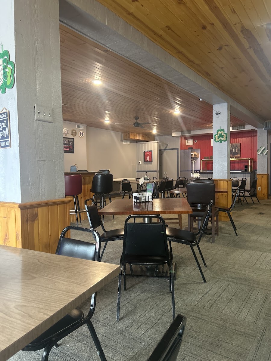 Picklebellies Pub