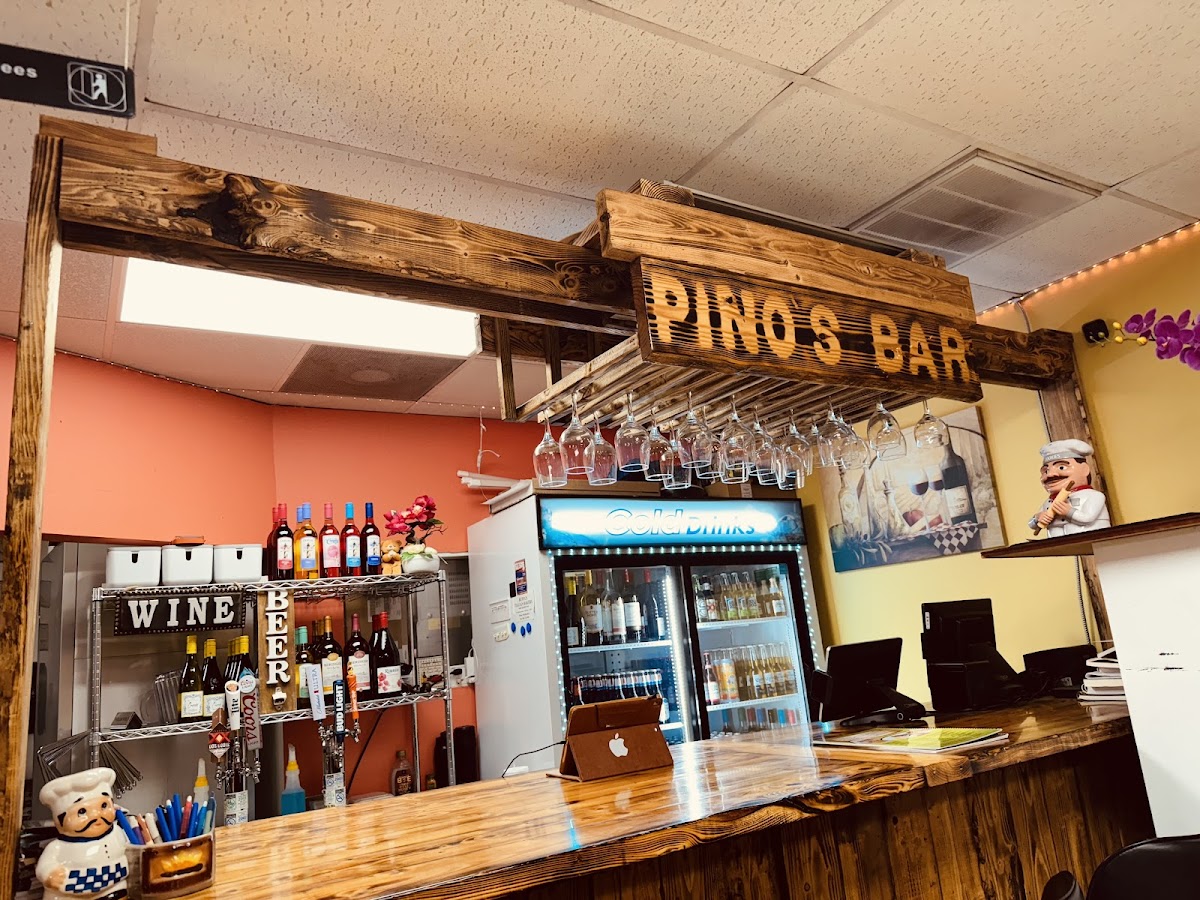 Pino's Pizza & Restaurant