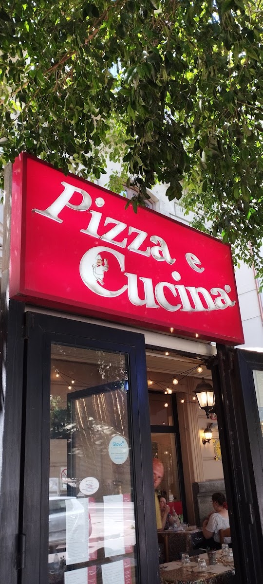 Pizza E Cucina