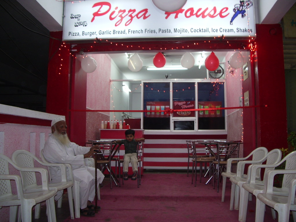 Pizza House