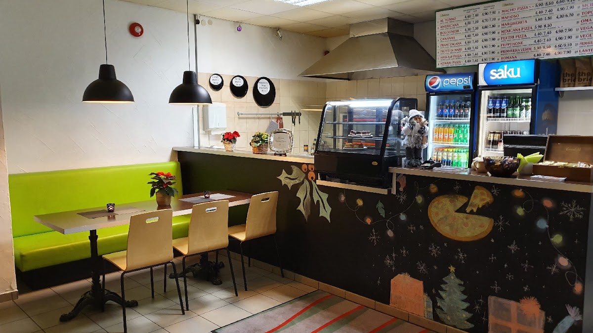Pizza Restaurant Peetri Pizza