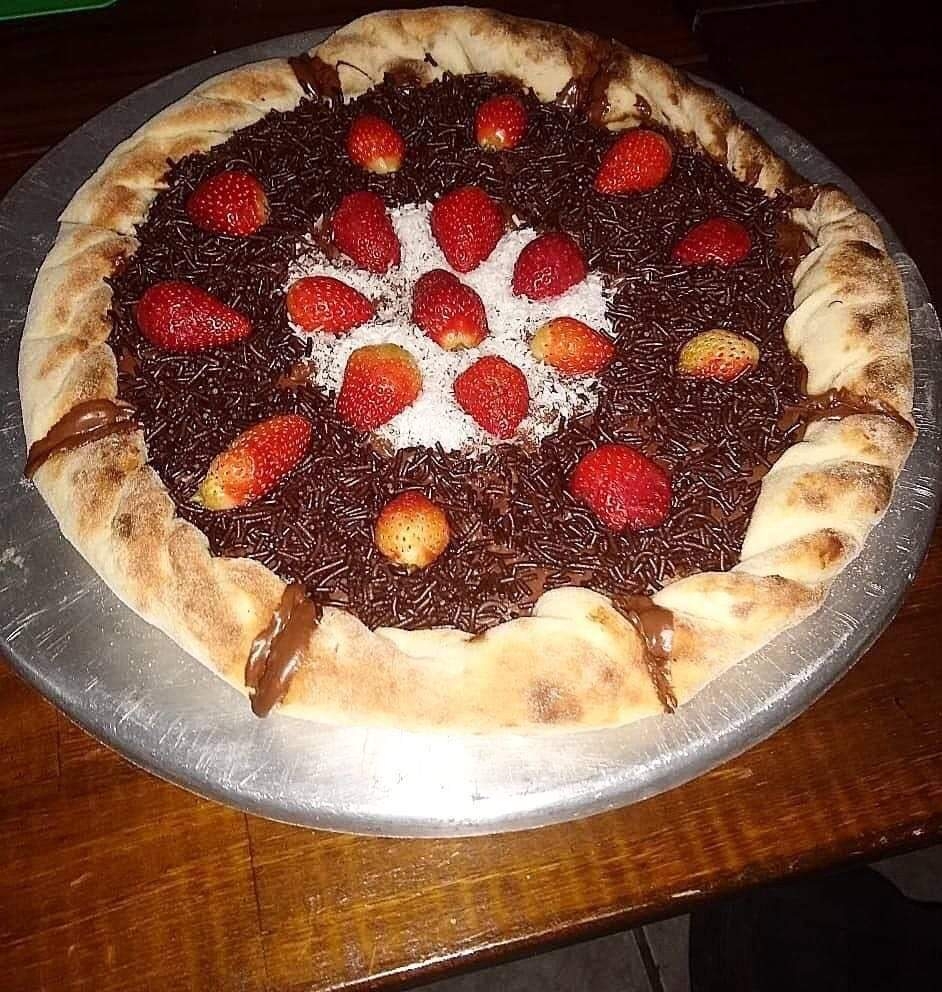 Pizzaria E Esfhiaria Edluma