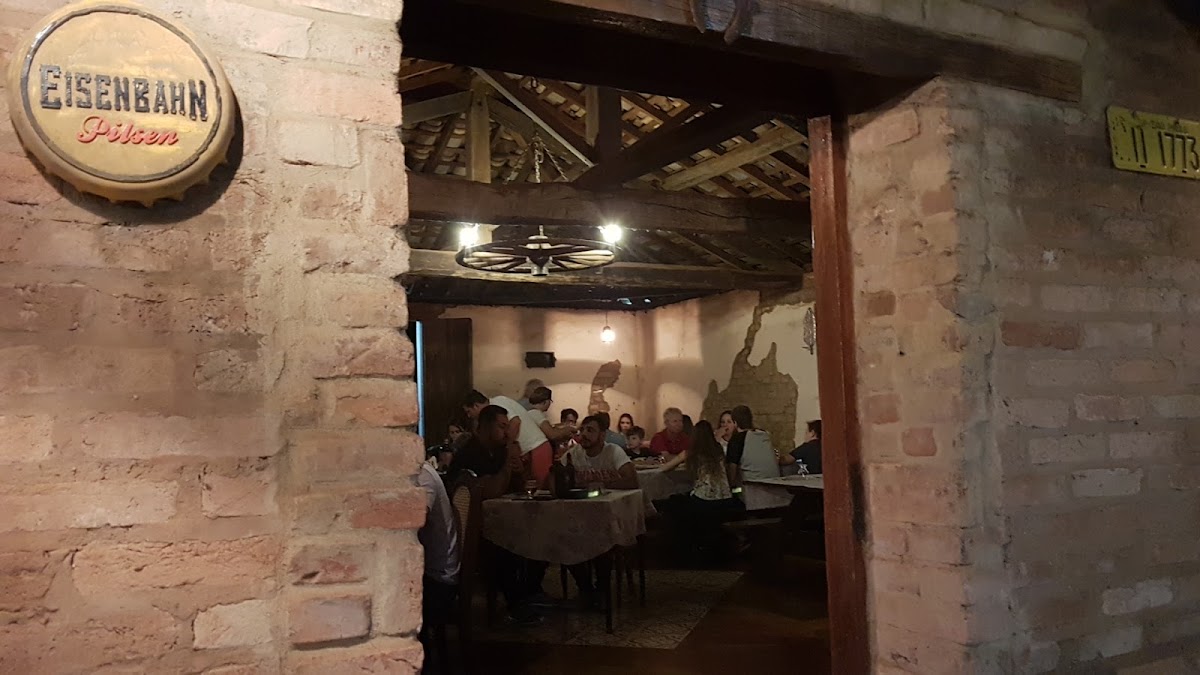 Pizzaria Santa Cândida - Tuia