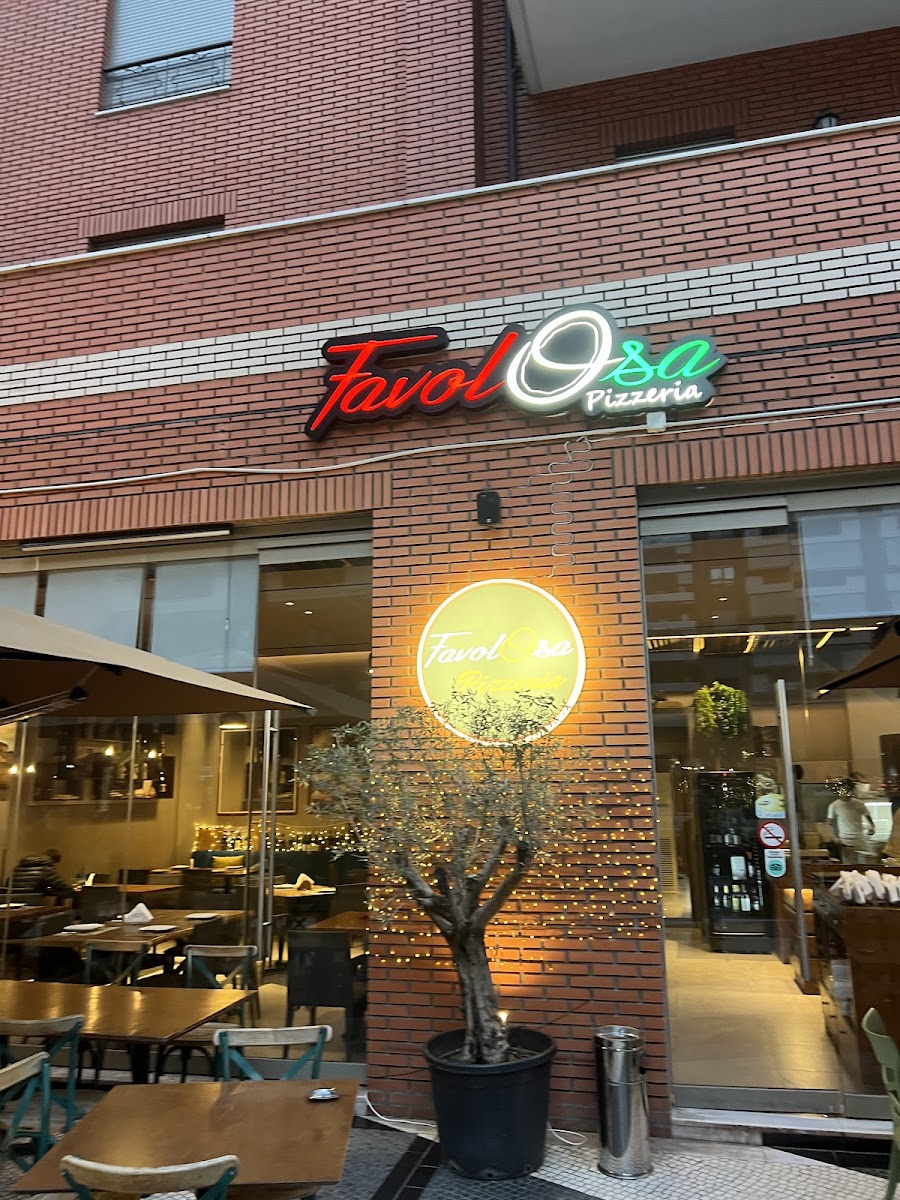 Pizzeria Favolosa