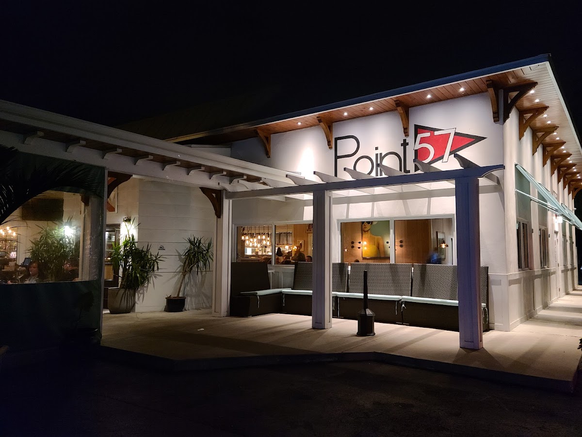 Point 57 Kitchen & Cocktails