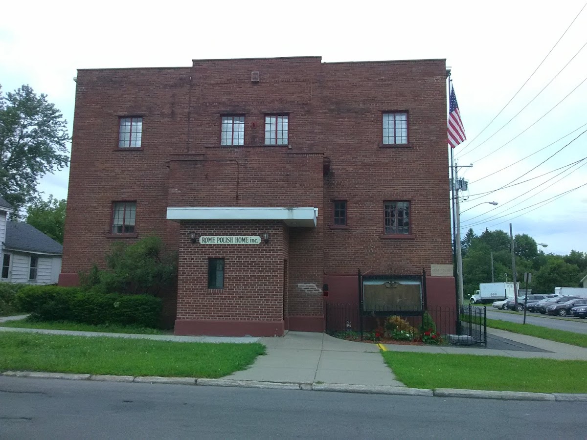 Polish Home Inc