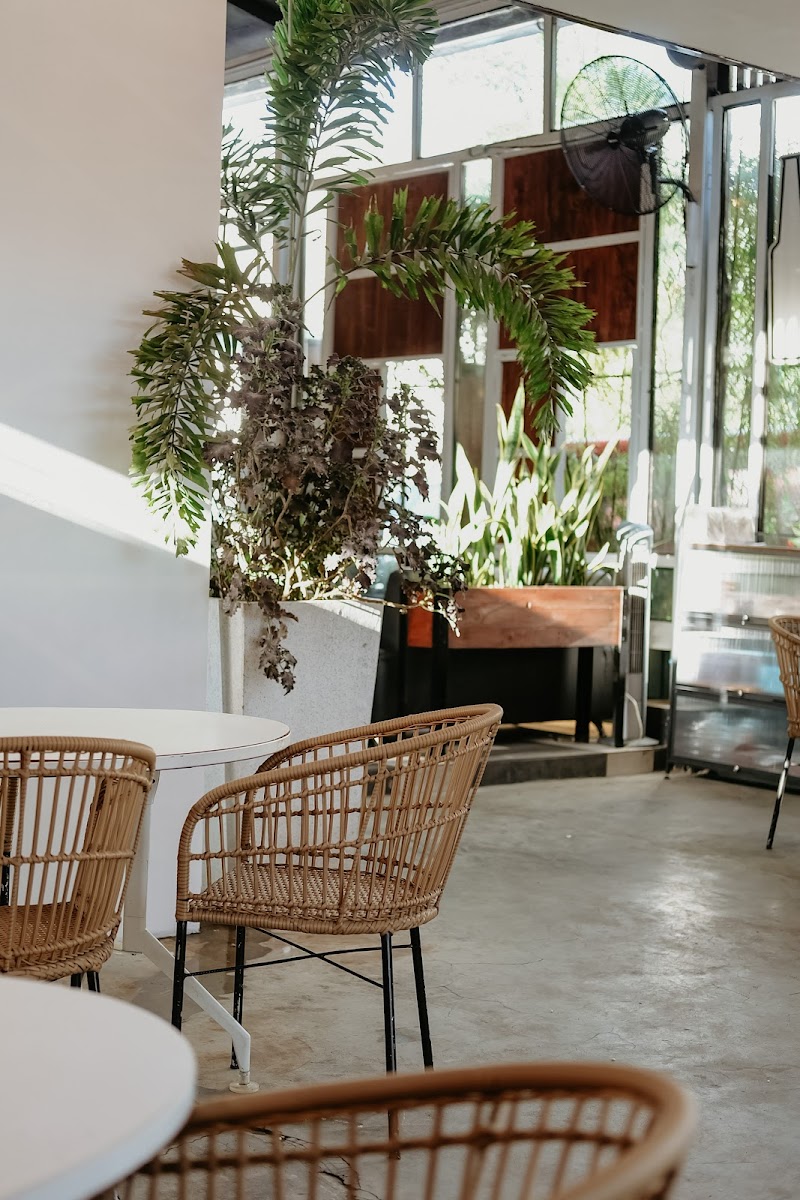 Publiko Kitchen Cafe