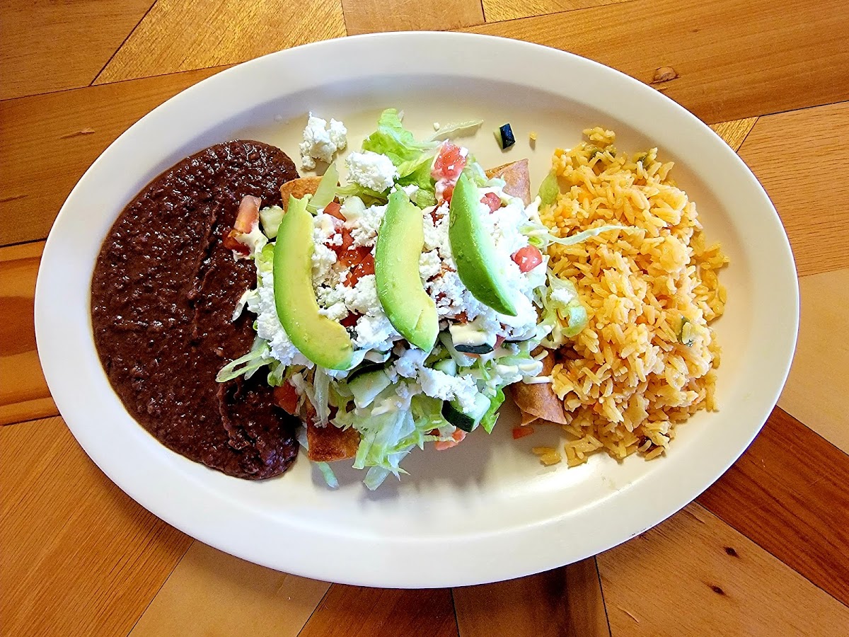 pupuseria-y-taqueria-aguacaliente/36056-albums-2.jpg