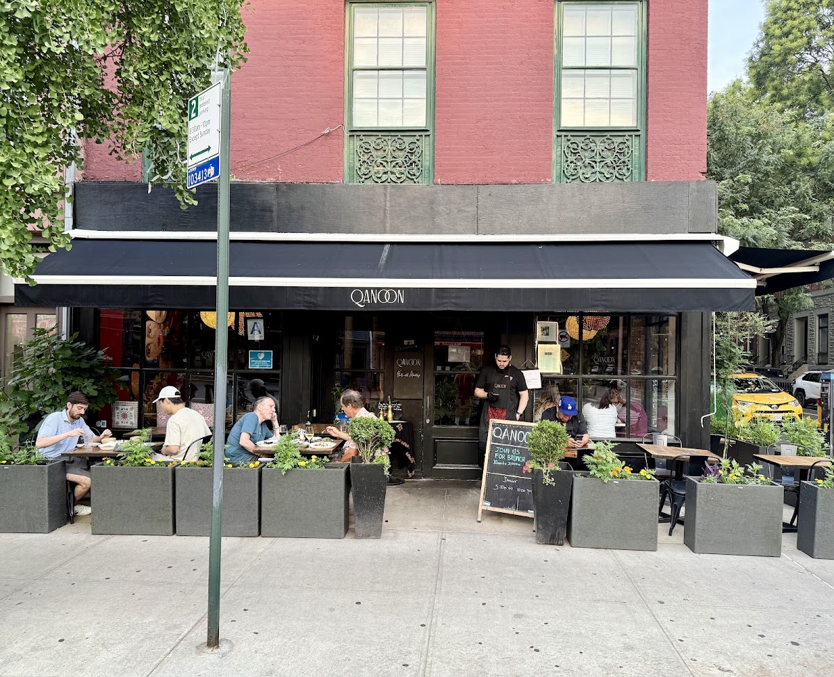Qanoon Restaurant