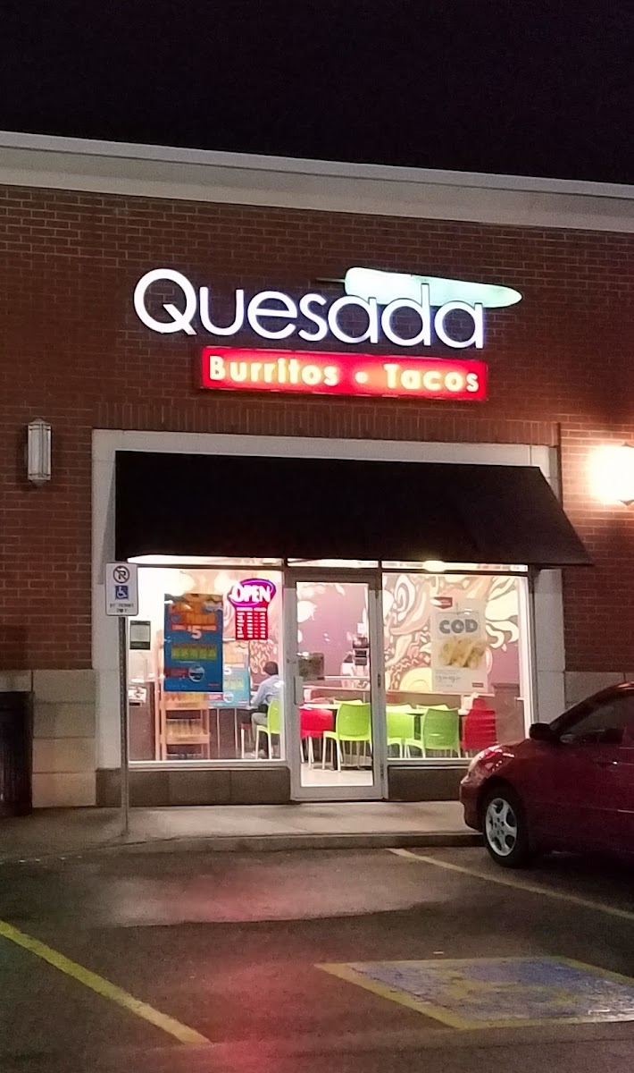 Quesada Burritos & Tacos