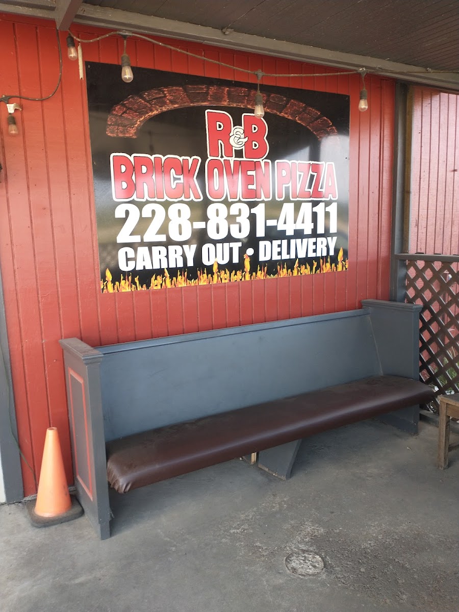 R&b Brick Oven Pizza