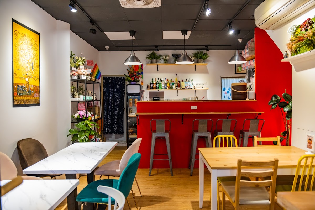 Red Alley Bistro
