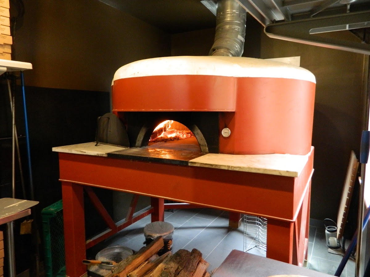 Red Oven Wood Fired Pizzas