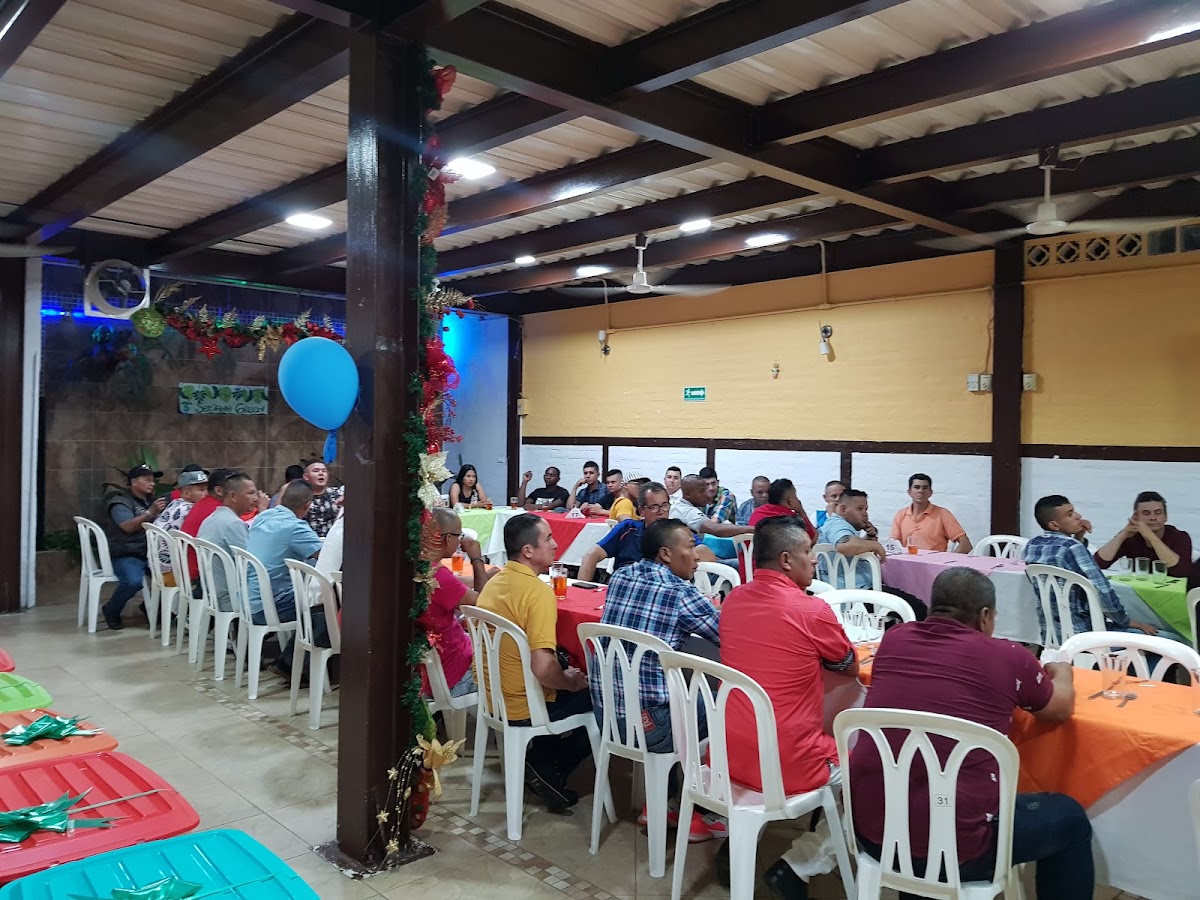 Restaurante Bar Zaguan De La Quinta