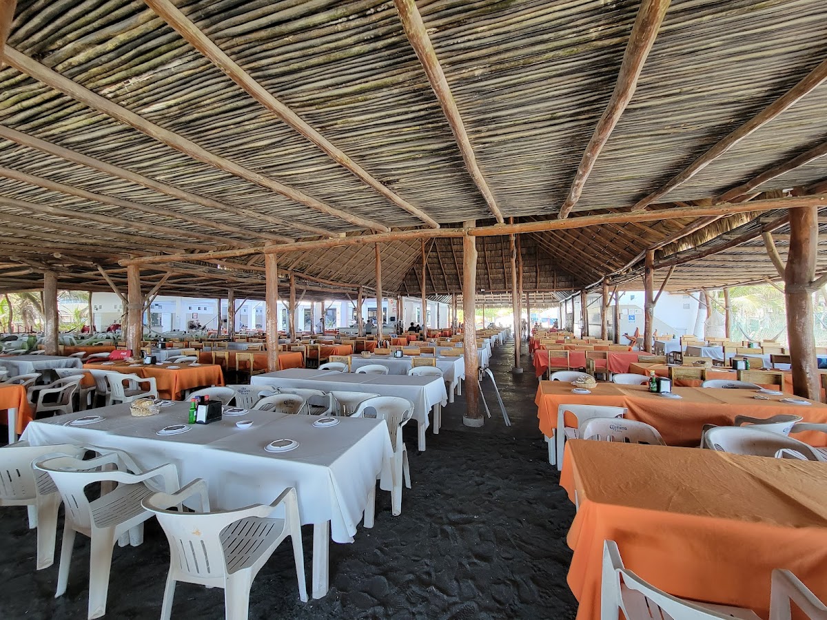 Restaurante Y Cabañas Brisas De Escalera