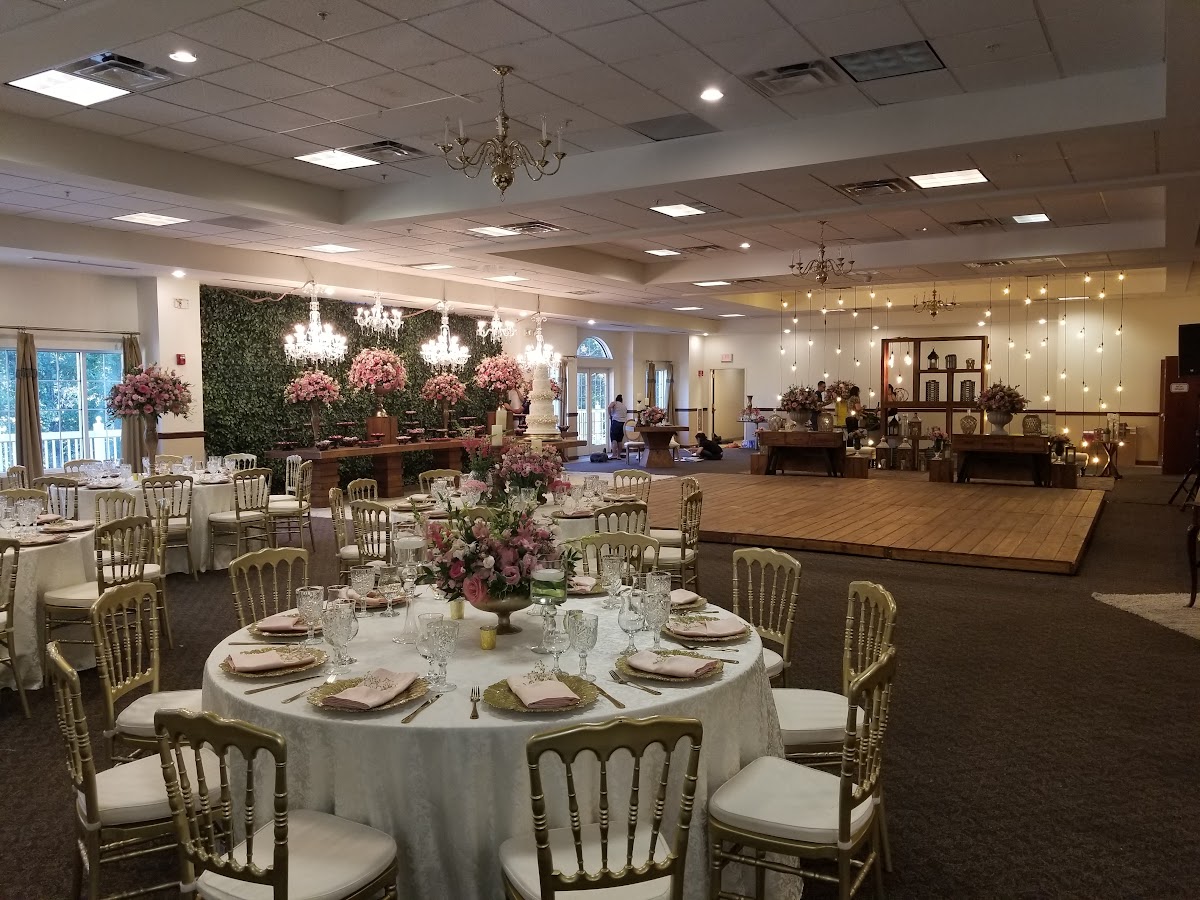 Ribeira Bar & Grille @ Riverview Hudson Portuguese Club