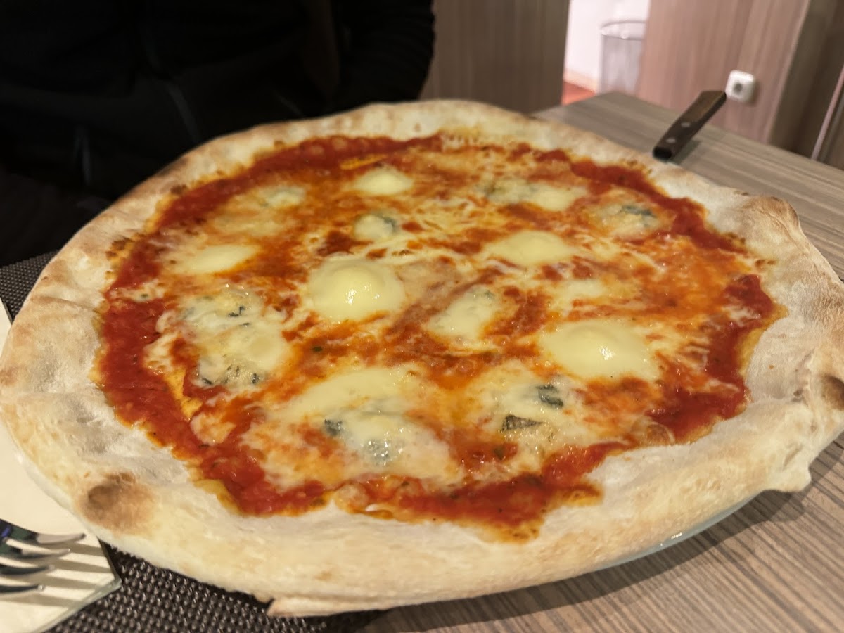 ristorante-cafe-pizzeria-da-noi/12328-albums-9.jpg