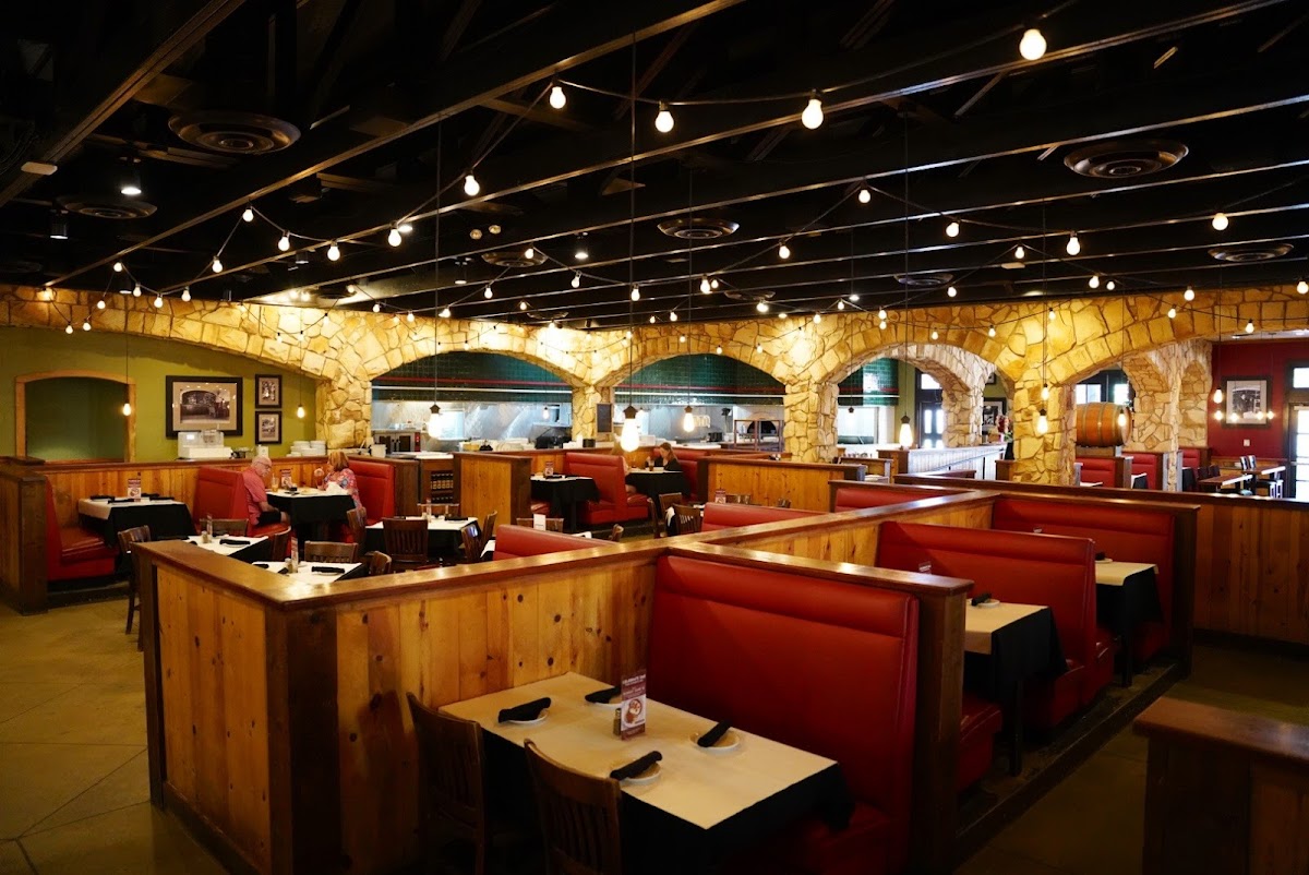 Romano's Macaroni Grill