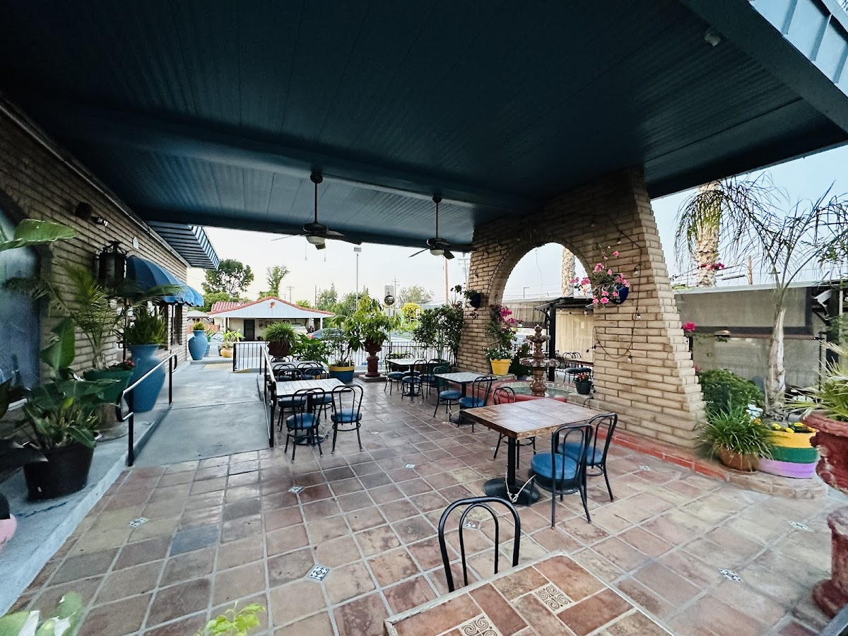 Rosa Linda's Mexican Cuisine