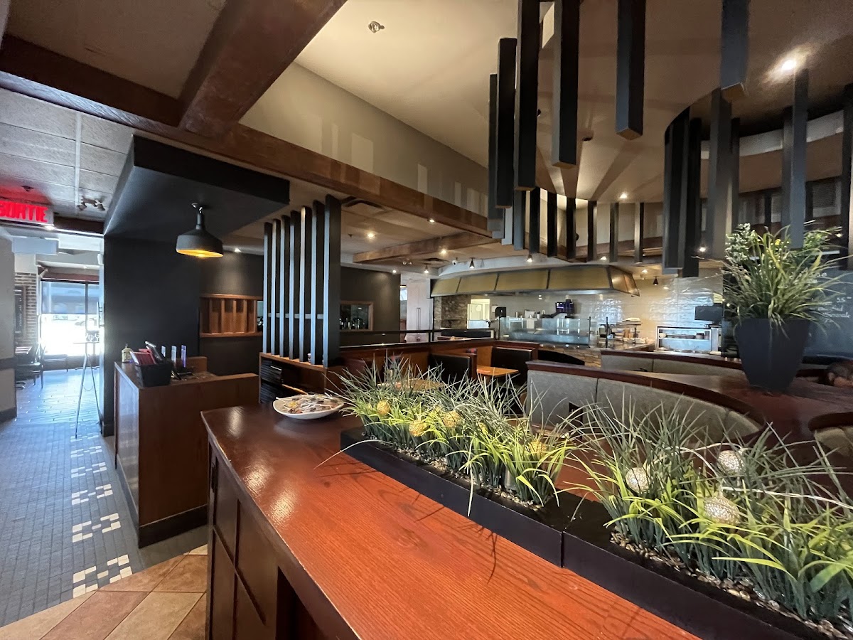 Rôtisserie St Hubert Qc J7V 7W1