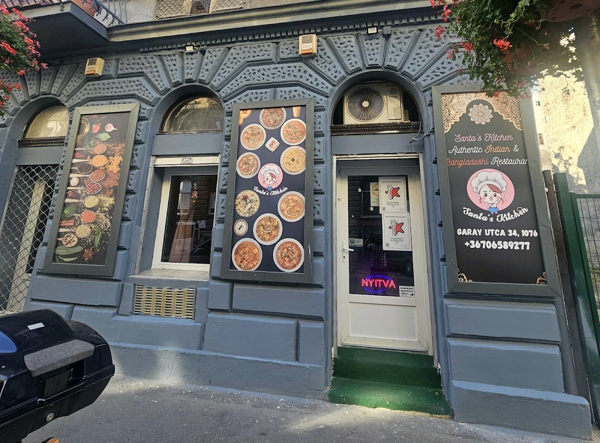 Santa's Kitchen: Authentic Indian& Bangladeshi Restaurant