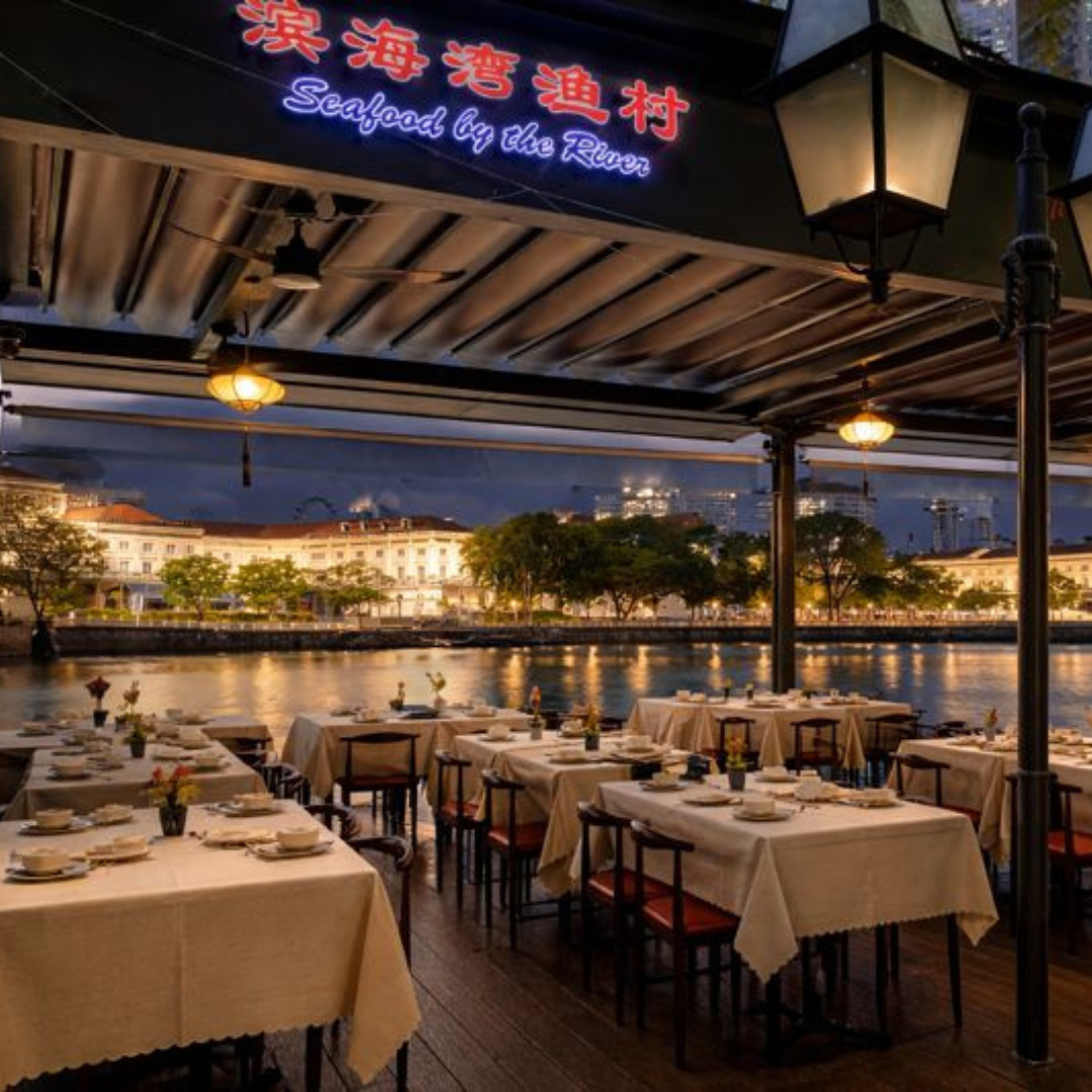 Seafood By The River 滨海湾渔村