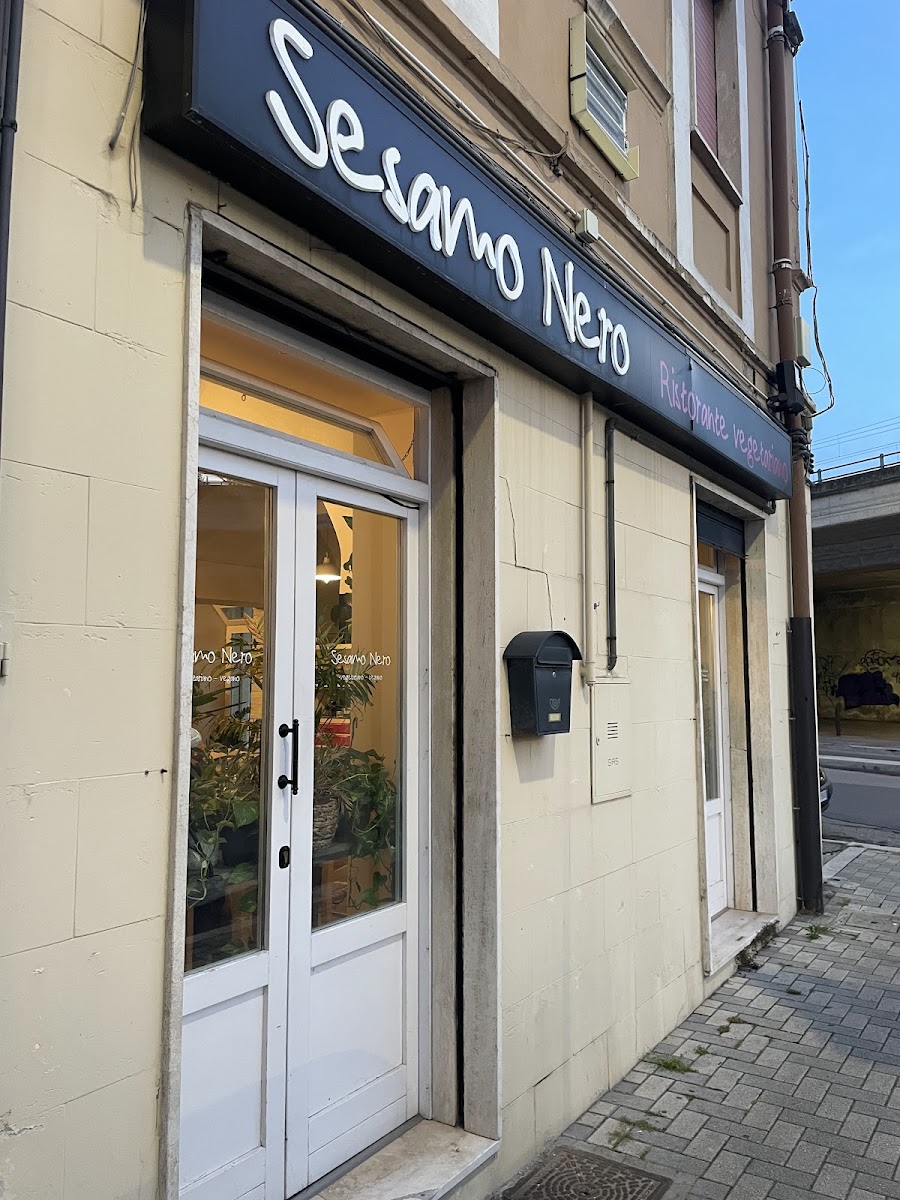 Sesamo Nero