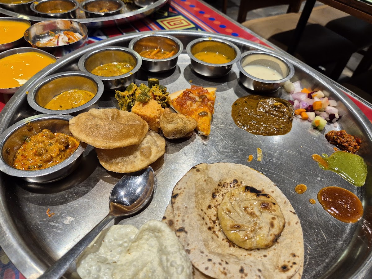 shahi-bhoj-thali-restaurant/12143-albums-4.jpg