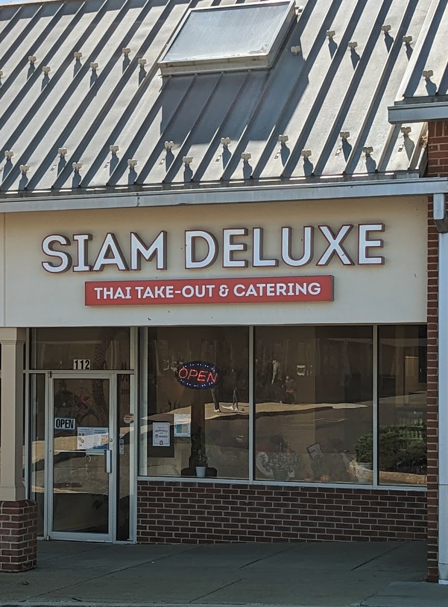 Siam Deluxe
