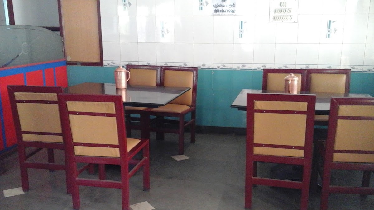 Sri Kumar Mess