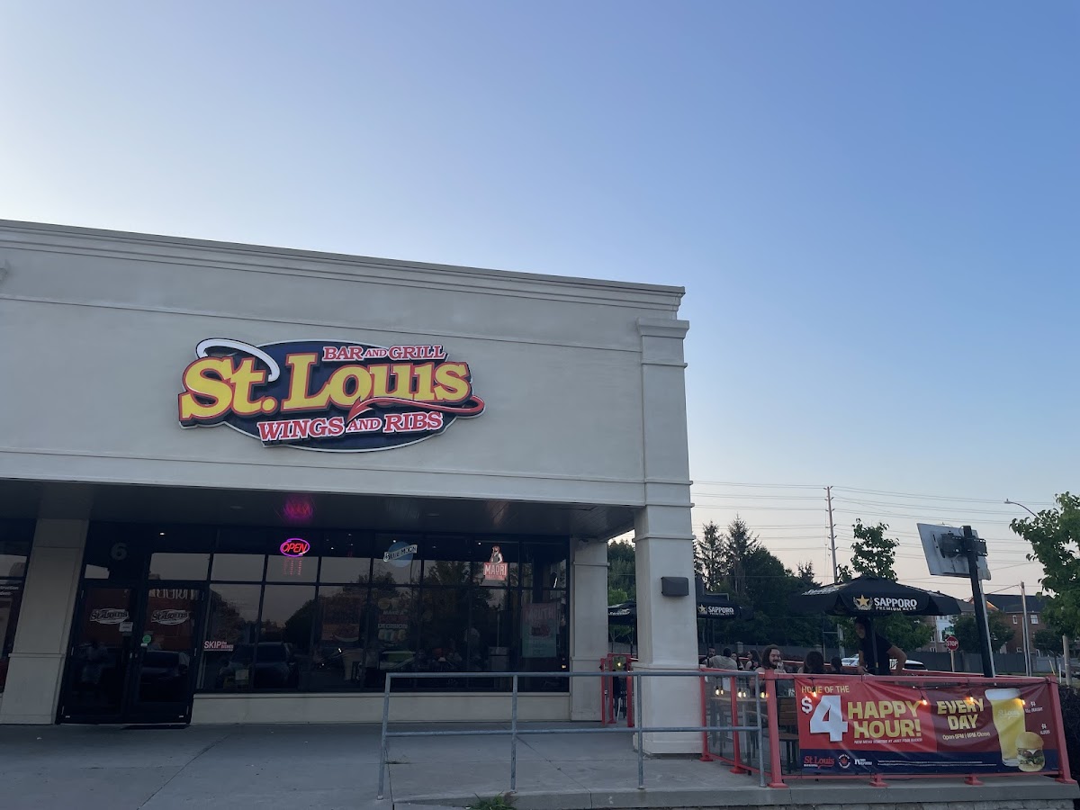 St. Louis Bar & Grill