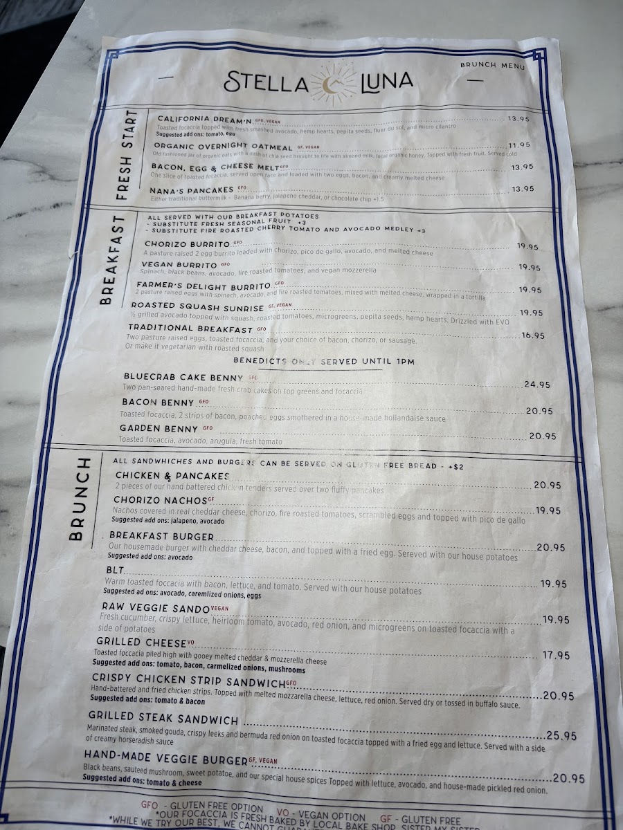 stella-luna/6987-menus-7.jpg