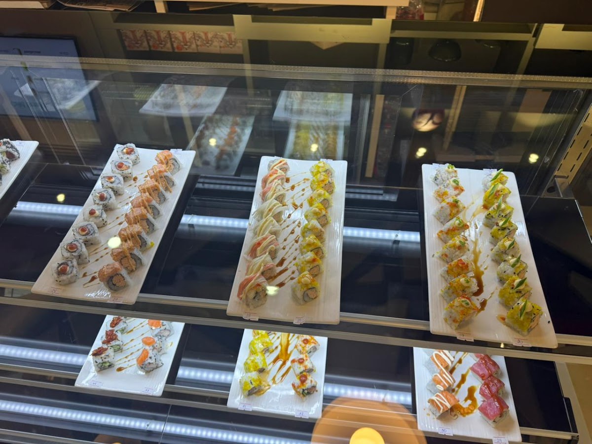 Sushi Fashion - Latifa Tower