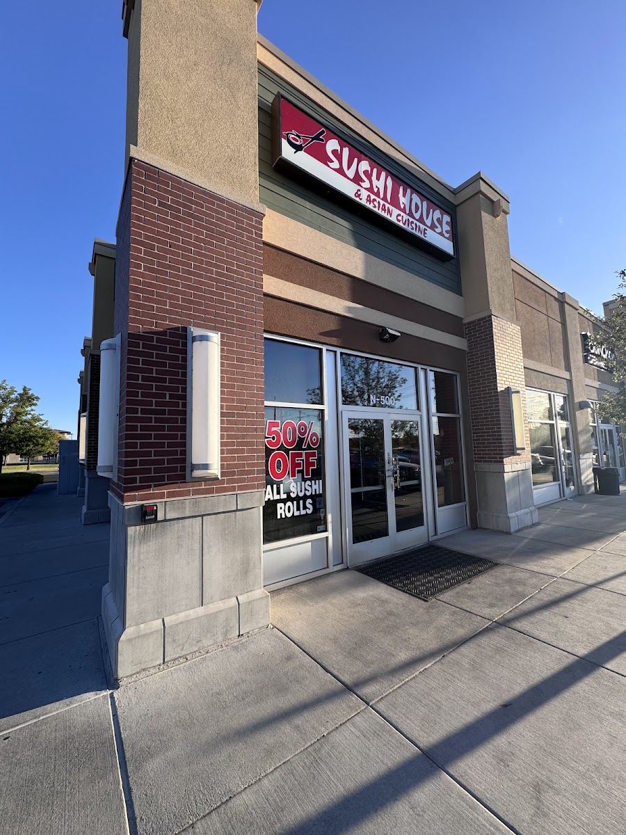 Sushi House And Asian Cuisine