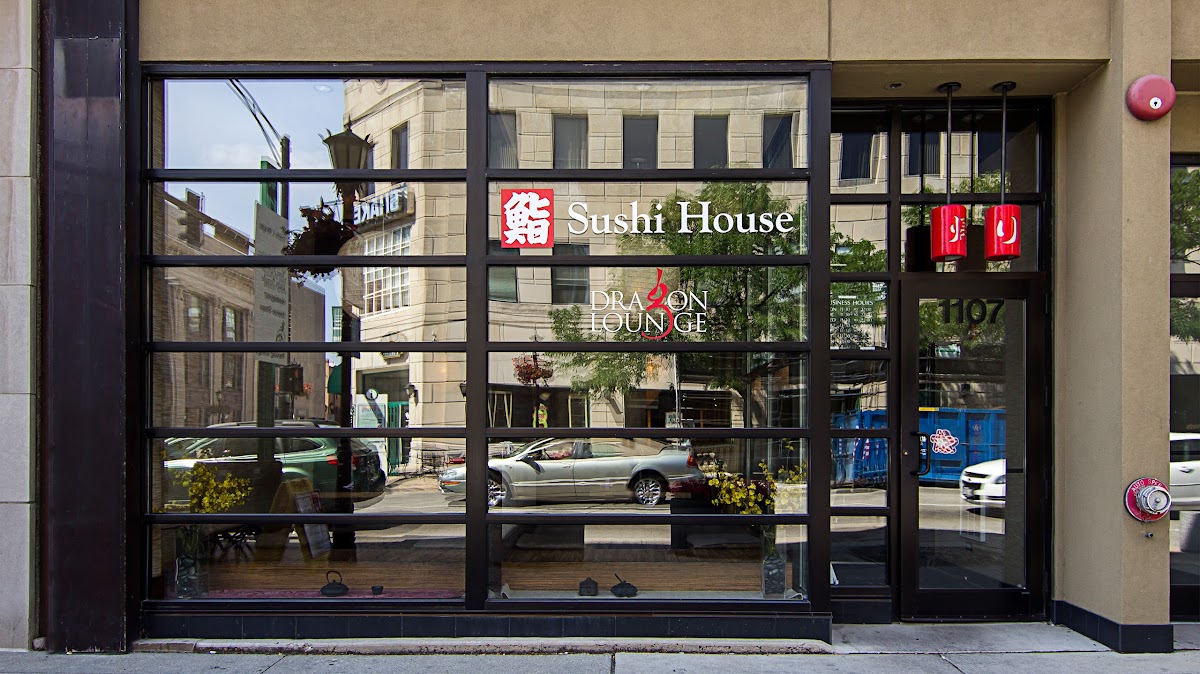 Sushi House Oak Park