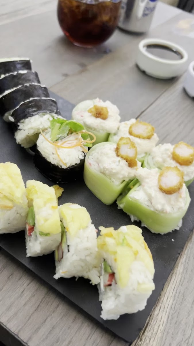 sushi-roll-altabrisa/25297-albums-2.jpg